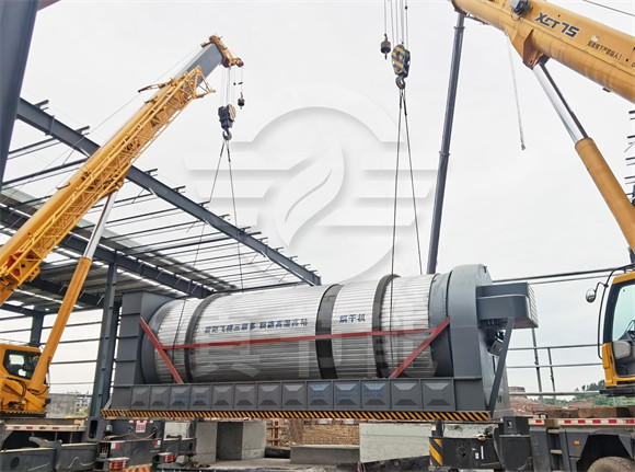 藥渣烘干機(jī)吊裝 藥渣烘干機(jī)吊裝